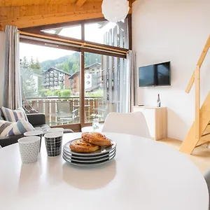 Stunning Renovated With Mezzanine Apartment Morzine