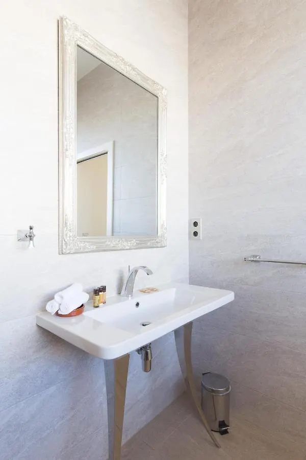 Darxia -Cannes Vieux Port Apartment Cannes