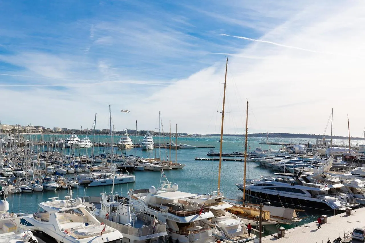 Darxia -Cannes Vieux Port Cannes