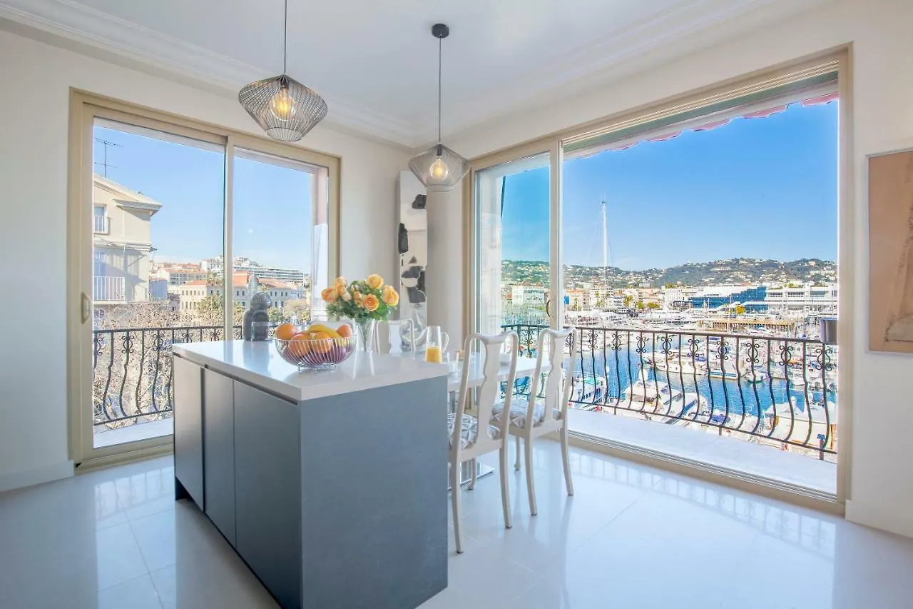 Darxia -Cannes Vieux Port